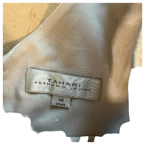 Tahari Metallic Silver Tweed Cocktail Dress Knee Length Party Sleeveless Size 14 - Picture 6 of 6